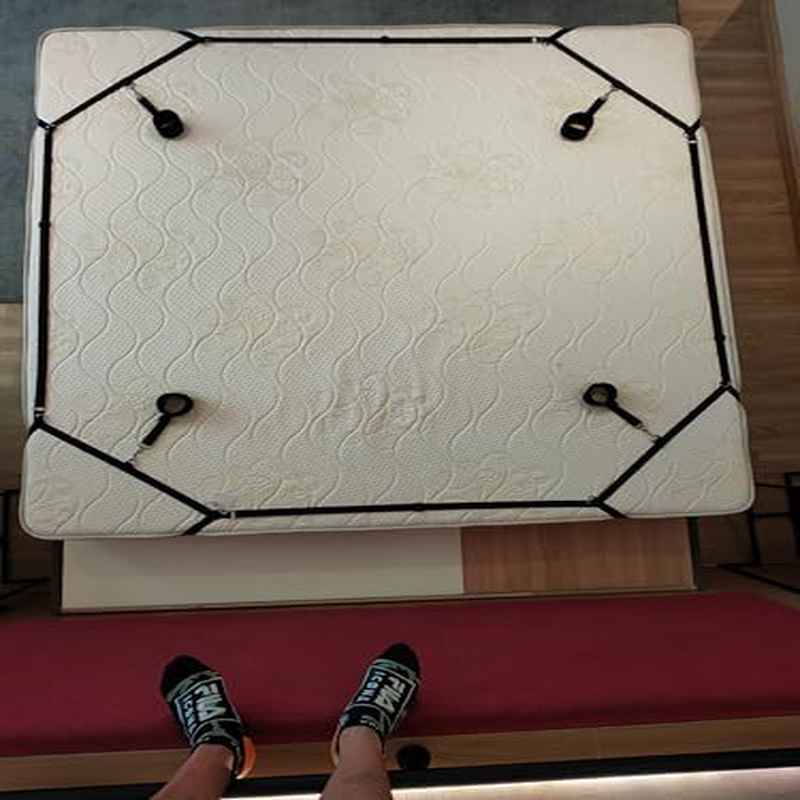 Bed Restraint Bondage Set With Adjustable Straps And Quick Installation