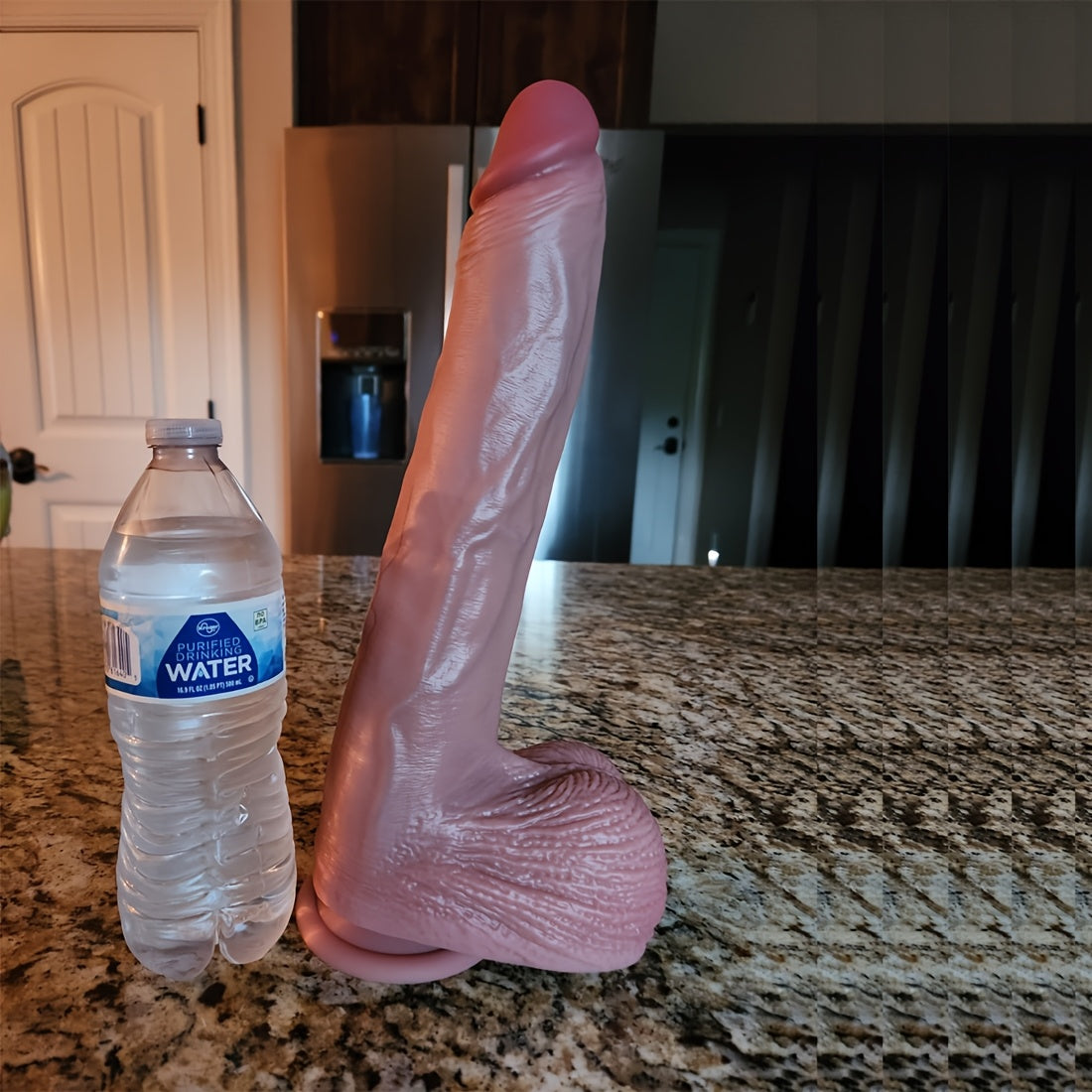 MOONUO Realistic Silicone Dildo With Suction Cup And G Spot