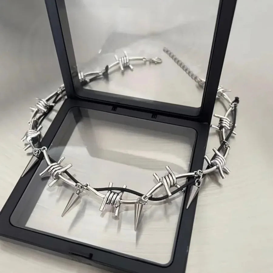 Punk Metal Thorn Rivet Choker Necklace For Men Woman Gothic Hip Hop Silver Color Clavicle Chain Necklace Y2K Jewelry Accessorie