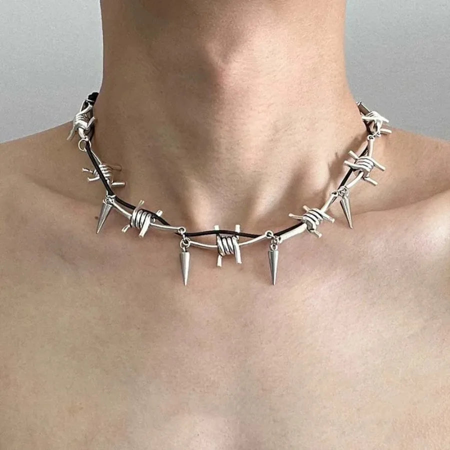 Punk Metal Thorn Rivet Choker Necklace For Men Woman Gothic Hip Hop Silver Color Clavicle Chain Necklace Y2K Jewelry Accessorie