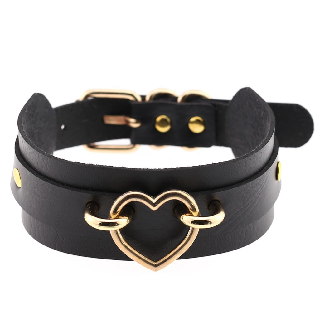 PU Leather Restraint Collar Heart Necklace Choker European American Style